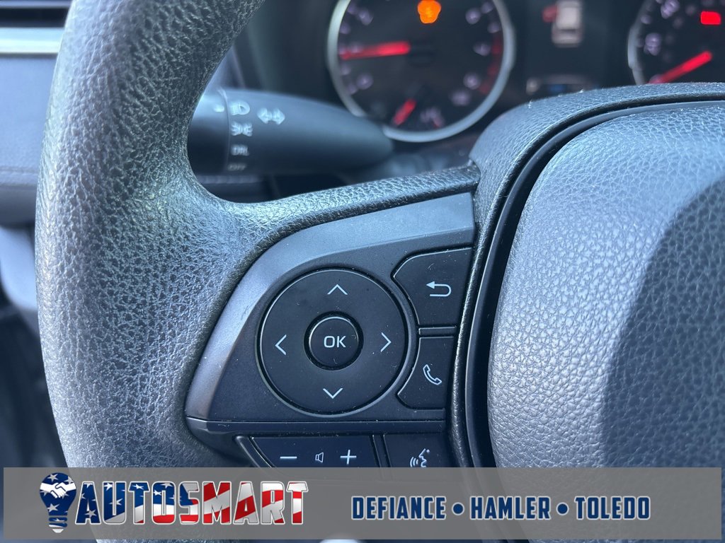 Used 2022 Toyota RAV4 LE image 20