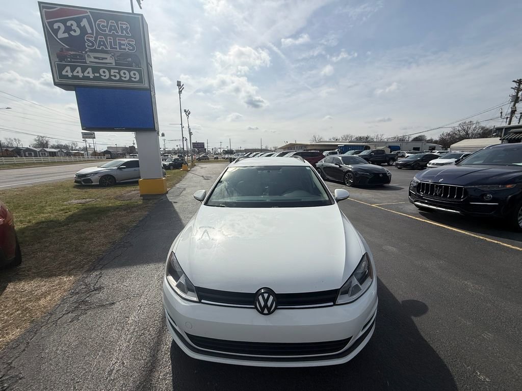 Used 2016 Volkswagen Golf S image 9