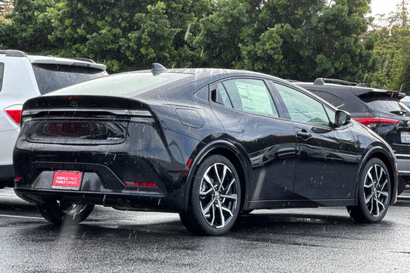 New 2026 Toyota Prius Plug-In Hybrid video 3