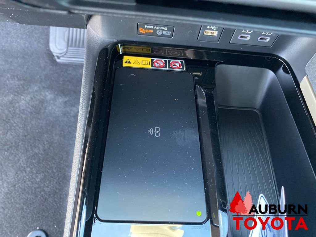 New 2026 Toyota Camry XLE AWD/4WD image 35