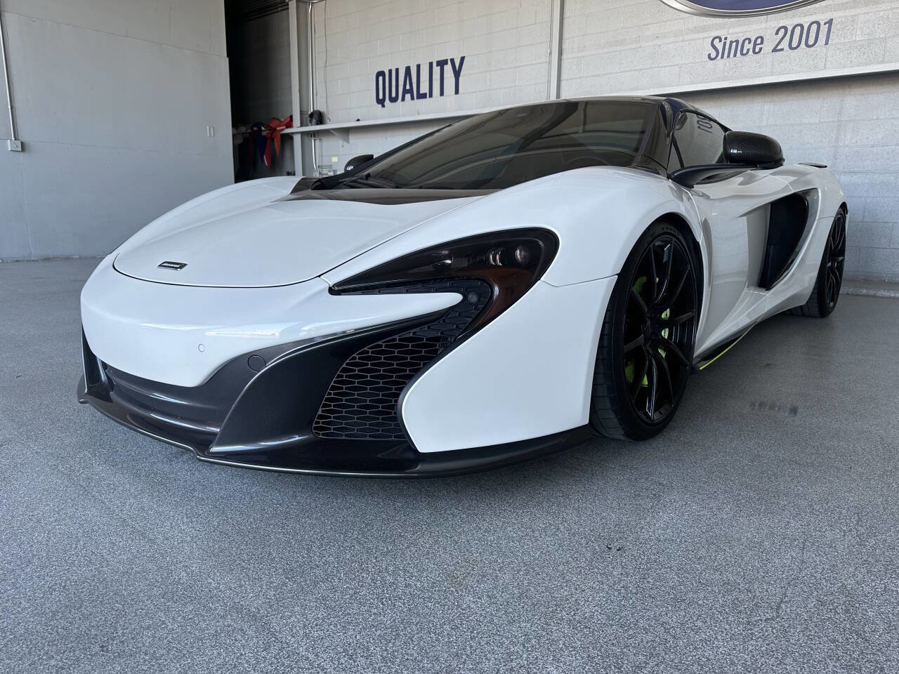 Used 2015 McLaren 650S Spider image 7