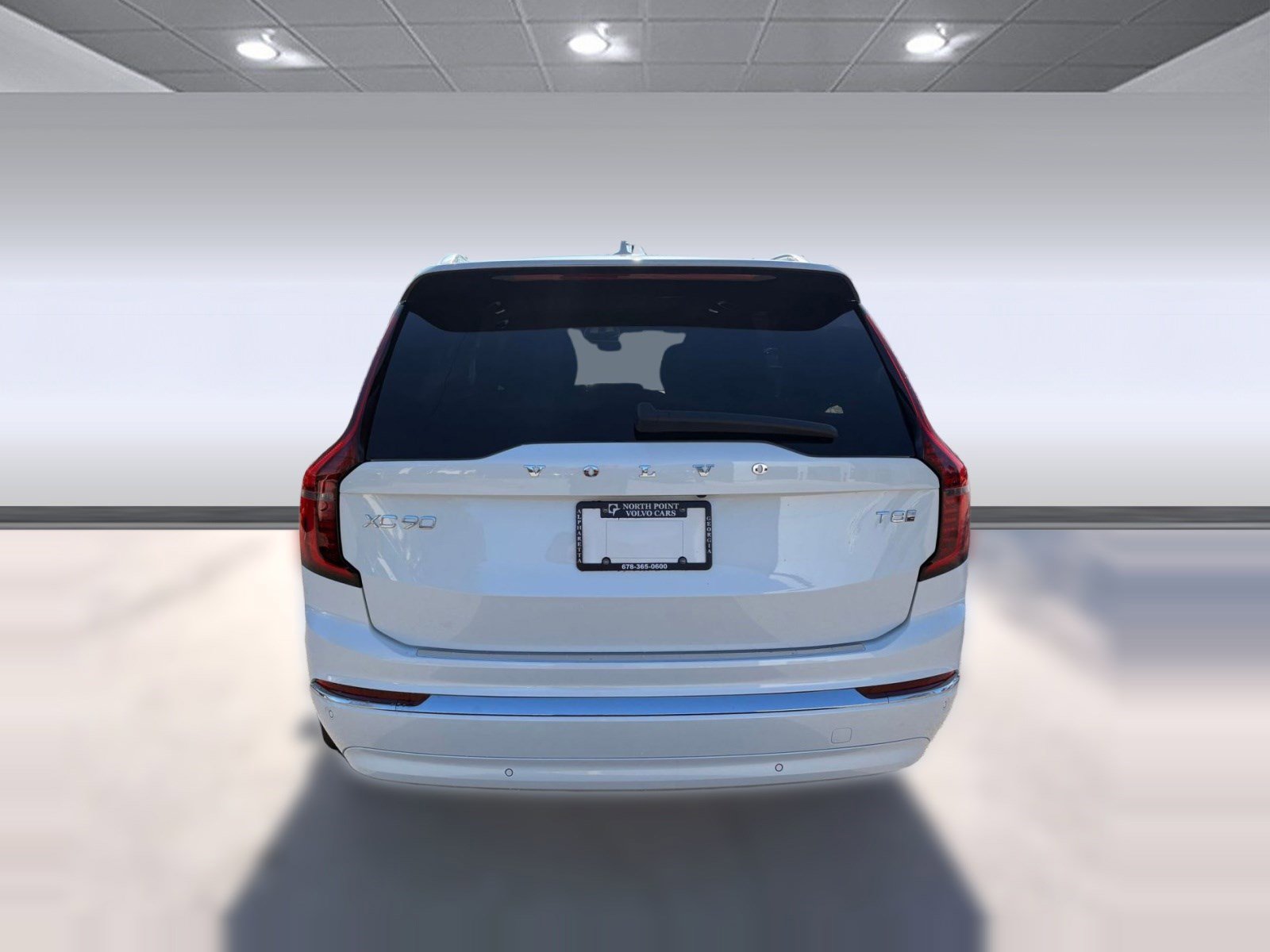 New 2026 Volvo XC90 T8 Plus w/ Protection Package image 10
