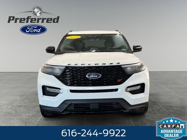 Used 2024 Ford Explorer ST w/ Equipment Group 401A image 11
