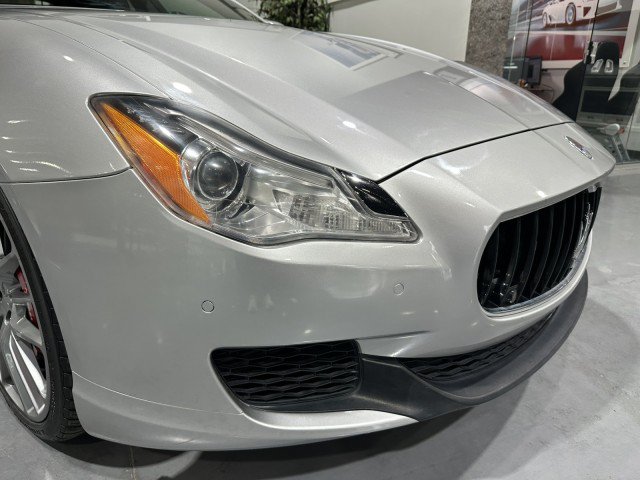 Used 2014 Maserati Quattroporte GTS RWD image 22