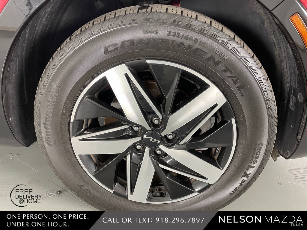 Used 2022 Kia Sorento S w/ Panoramic Sunroof Package image 14