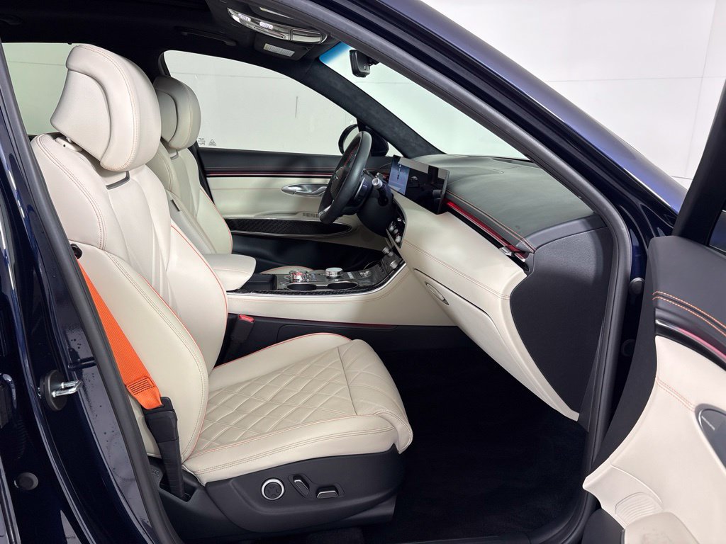 New 2026 Genesis GV70 3.5T Sport Prestige AWD/4WD image 12