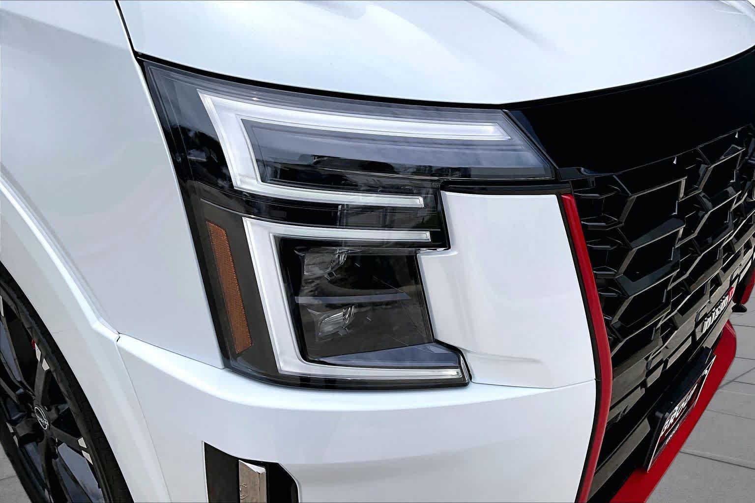 New 2026 Nissan Armada NISMO AWD/4WD image 21