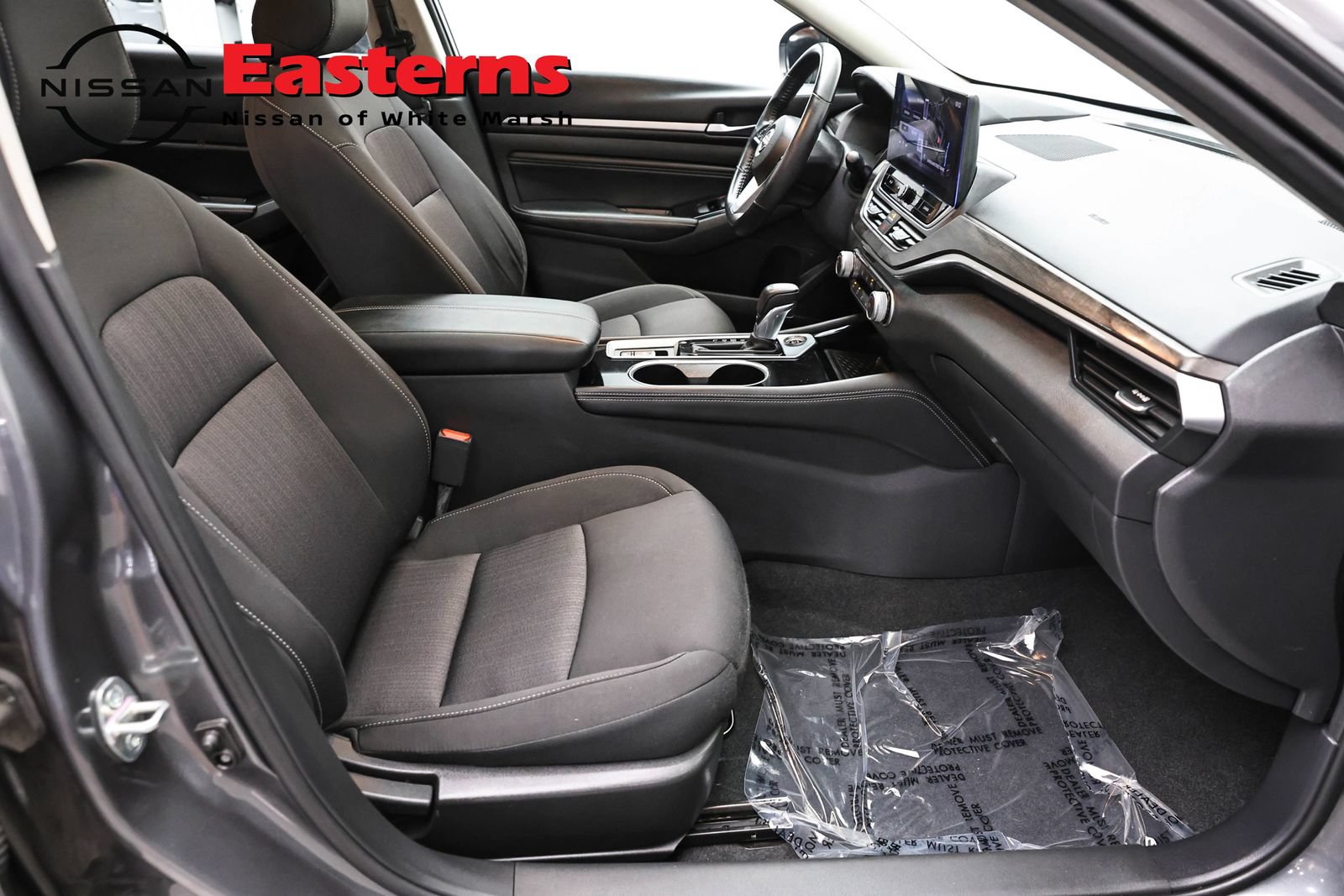 Used 2023 Nissan Altima 2.5 SV w/ SV Premium Package FWD image 24