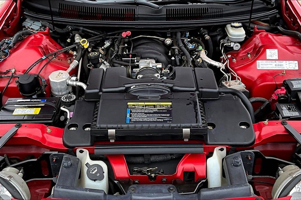 Used 2002 Chevrolet Camaro Z28 w/ SS Performance/Appearance Pkg RWD image 29