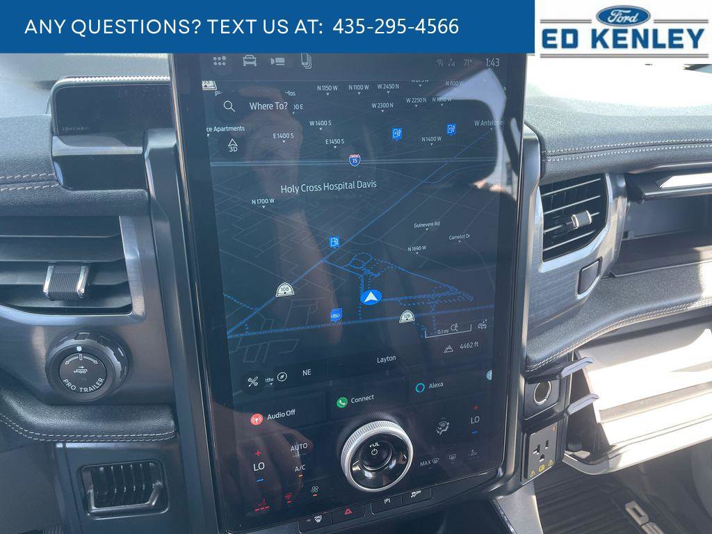 Used 2025 Ford F150 Lightning Flash image 9