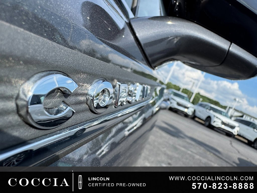 Used 2022 Lincoln Corsair AWD w/ Equipment Group 101A image 39