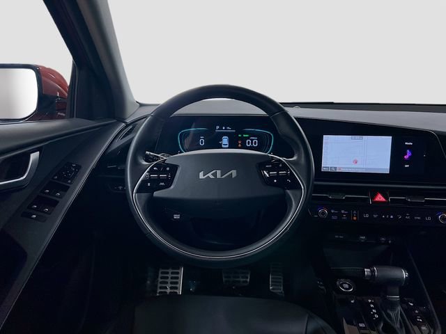 Certified 2023 Kia Niro EX Touring image 23