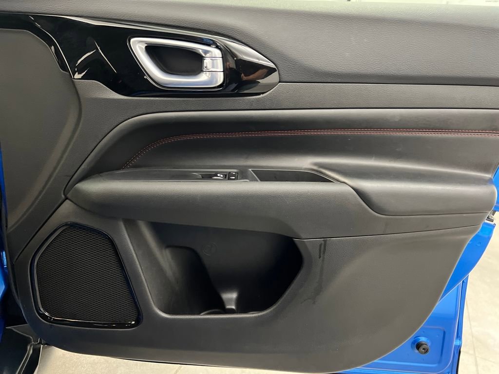 Used 2024 Jeep Compass Trailhawk image 25