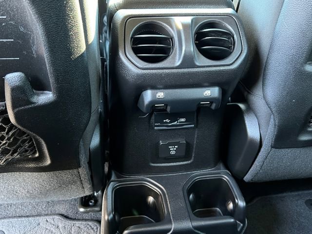 Used 2020 Jeep Wrangler Unlimited Rubicon w/ Uconnect 4C Nav & Sound Group image 33