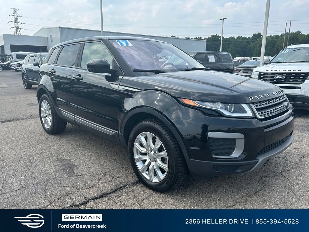 Used 2017 Land Rover Range Rover Evoque SE AWD/4WD image 2