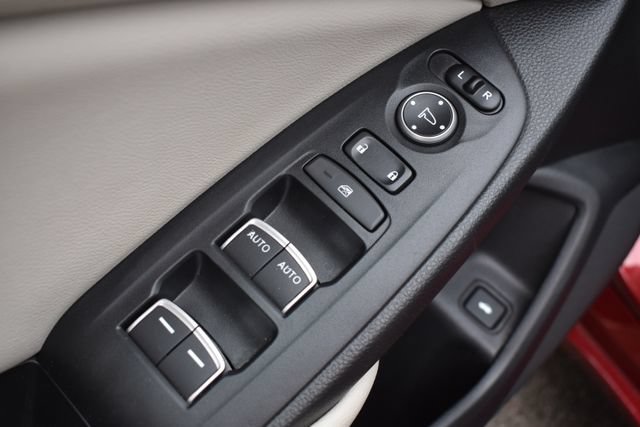 Used 2018 Honda Accord LX image 17