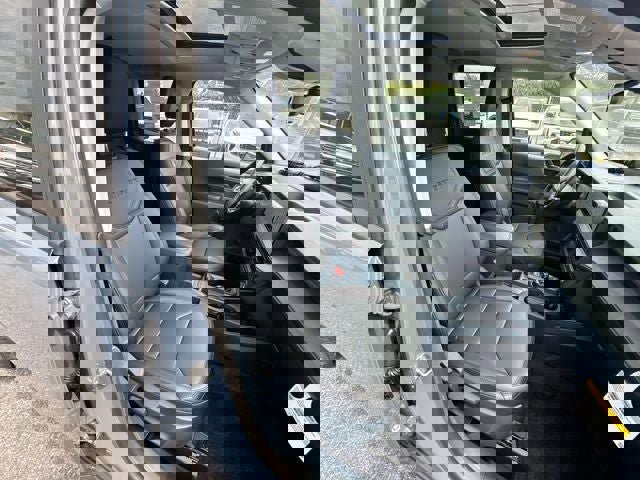 New 2025 Ford Maverick Lariat w/ Black Appearance Package image 25