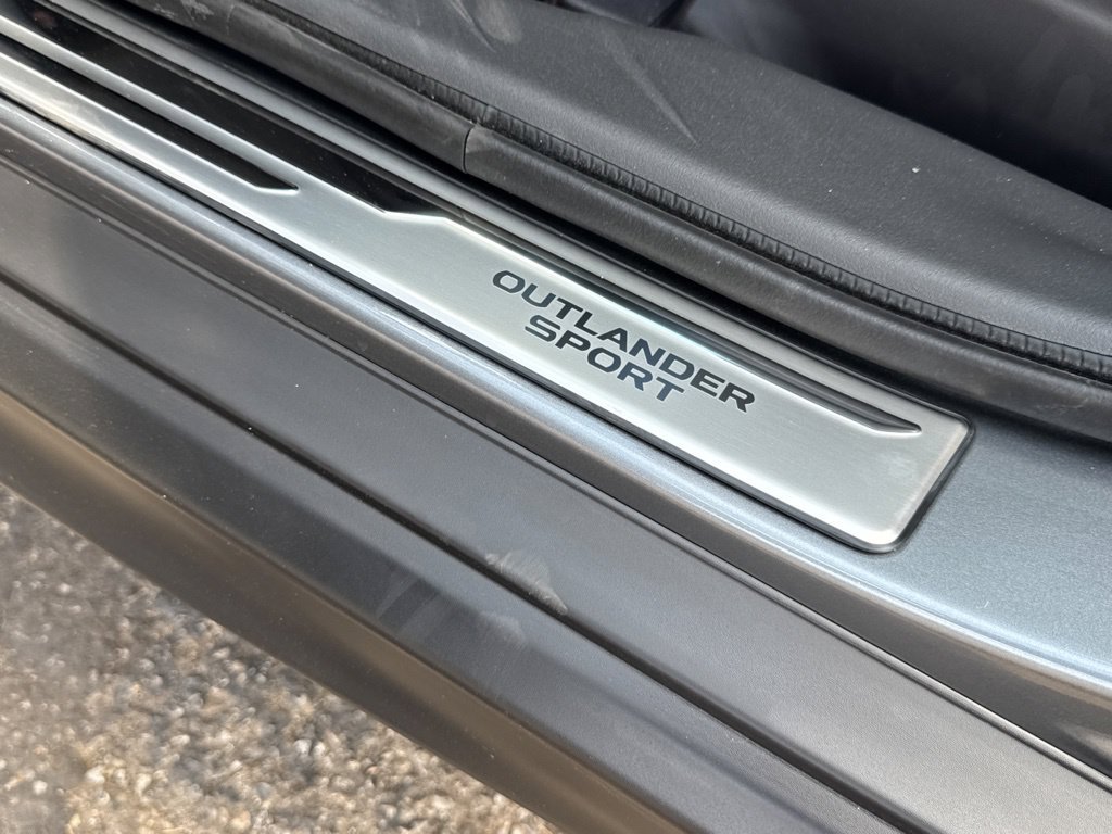 New 2027 Mitsubishi Outlander Sport SE FWD image 22