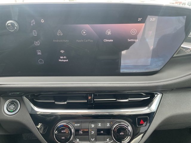 Used 2025 Buick Envista Sport Touring image 23