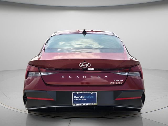 Certified 2025 Hyundai Elantra Limited FWD image 6