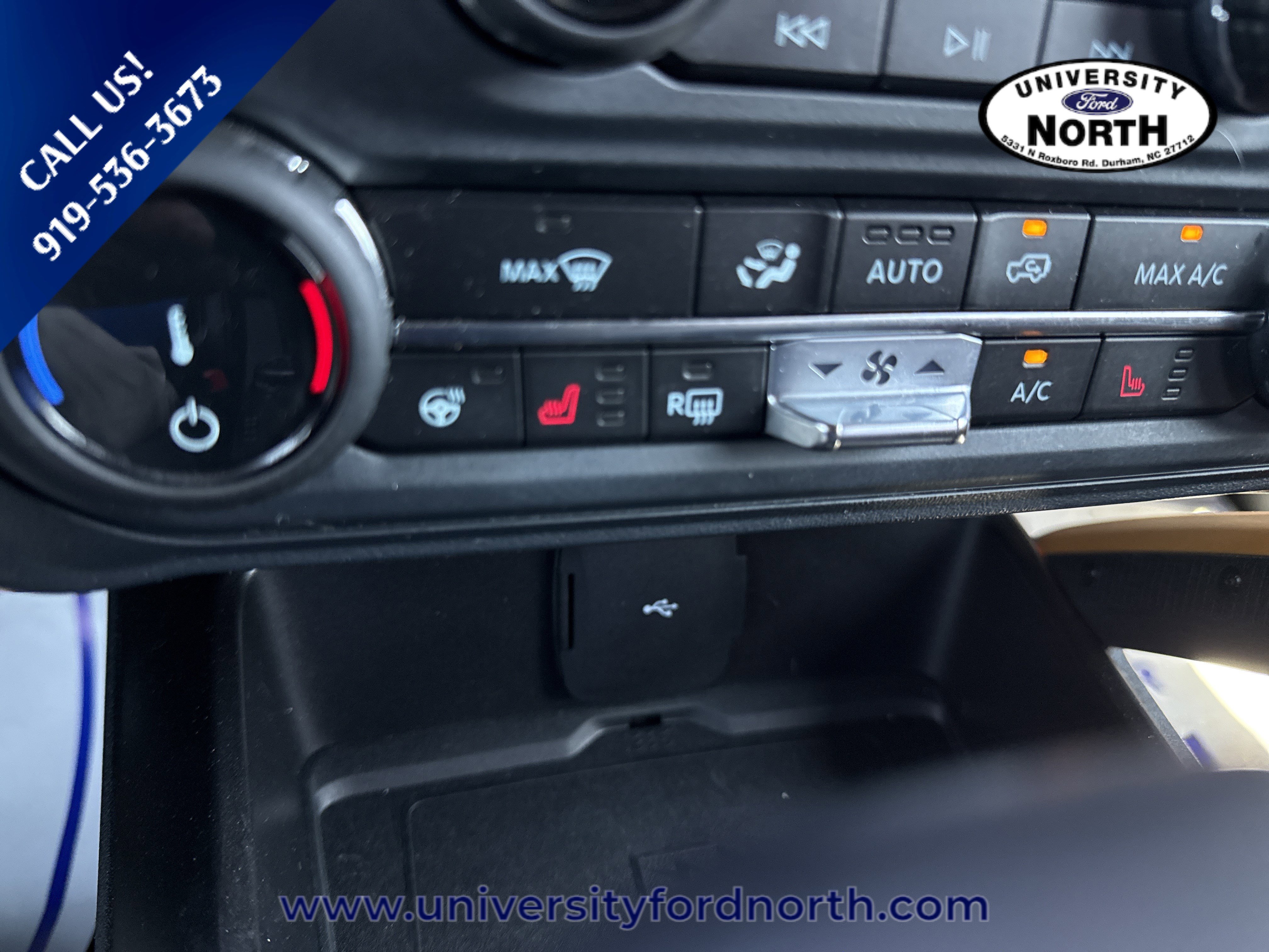 Used 2022 Ford Bronco Badlands image 26