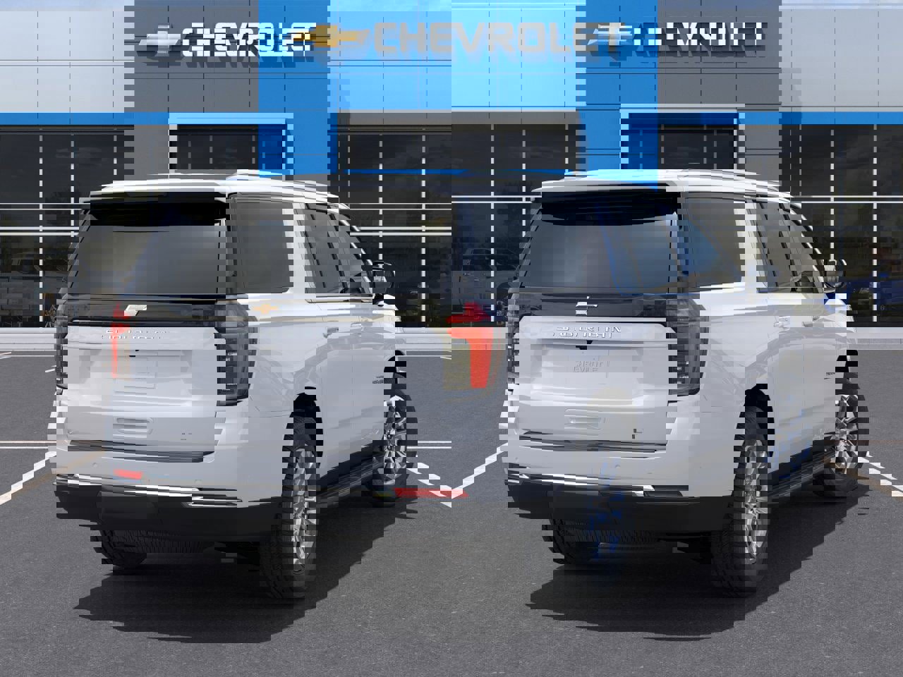 New 2025 Chevrolet Suburban LT image 4