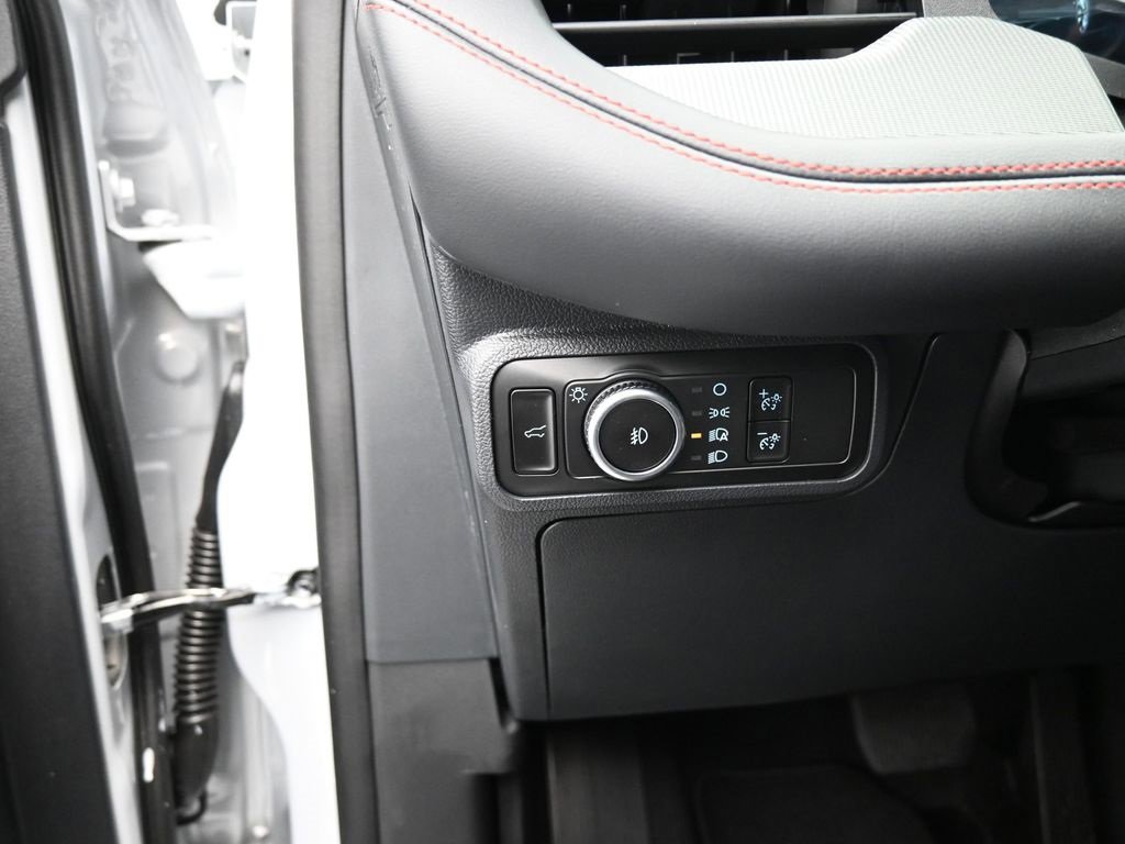 New 2026 Ford Explorer ST-Line w/ ST-Line Street Pack image 11