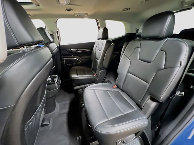 Used 2024 Kia Telluride S w/ S Sunroof Package image 25