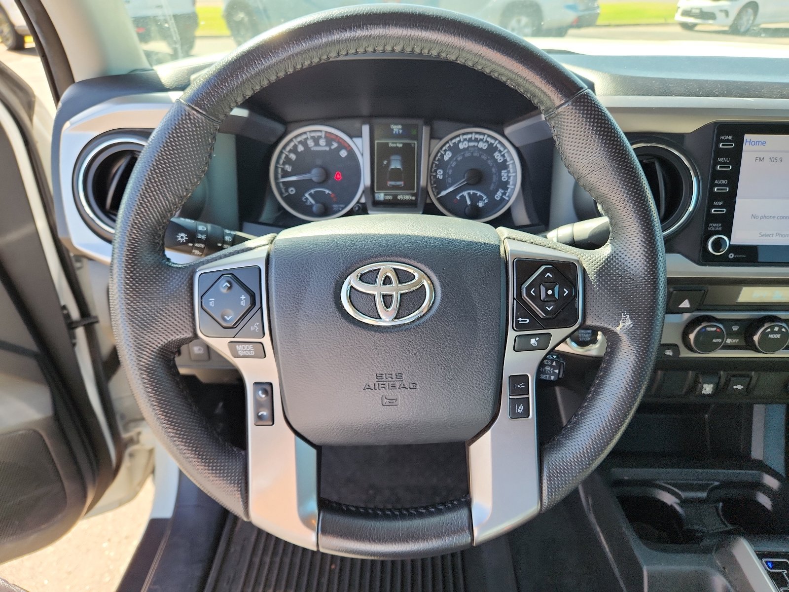 Used 2023 Toyota Tacoma SR5 RWD image 17