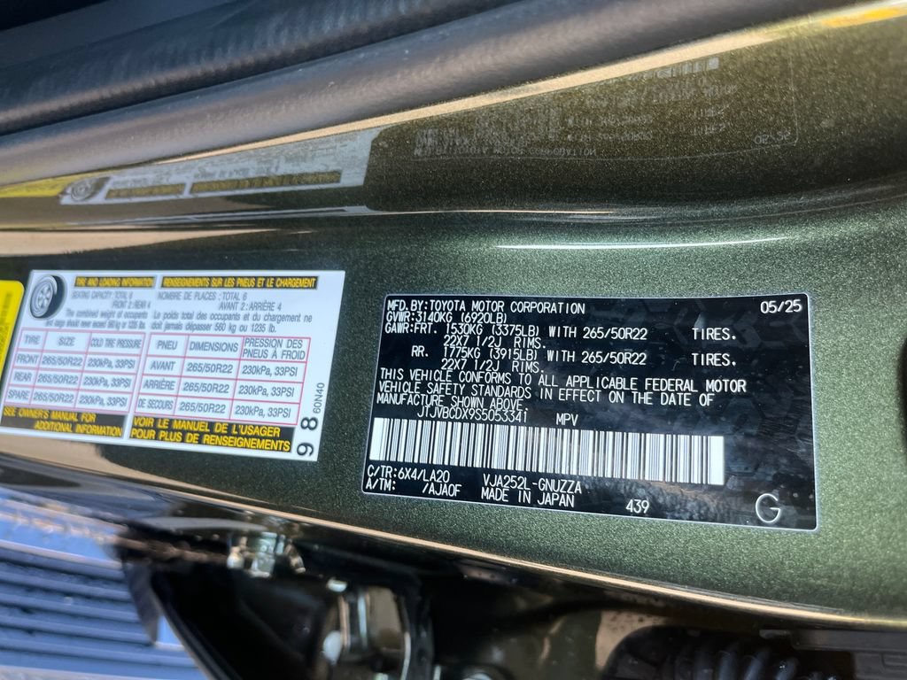 Used 2025 Lexus GX 550 w/ Accessory Package (2T) AWD/4WD image 30