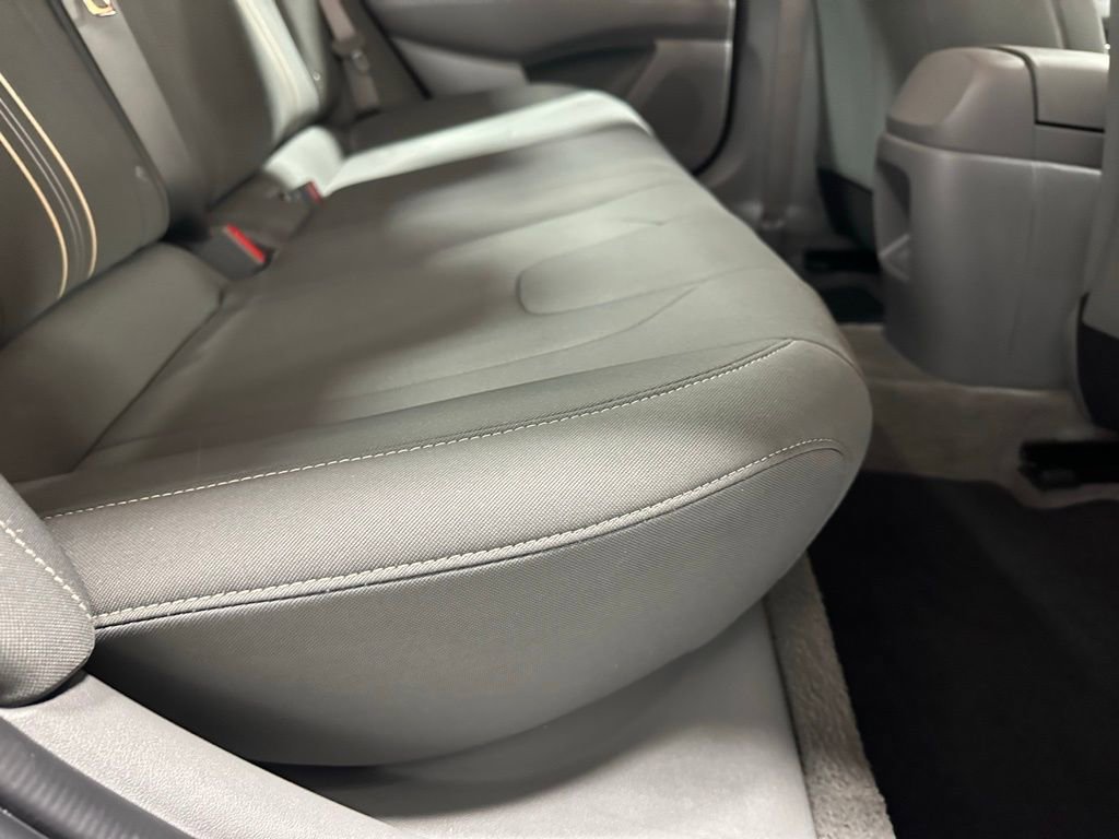 Used 2025 Hyundai Elantra Sport image 45