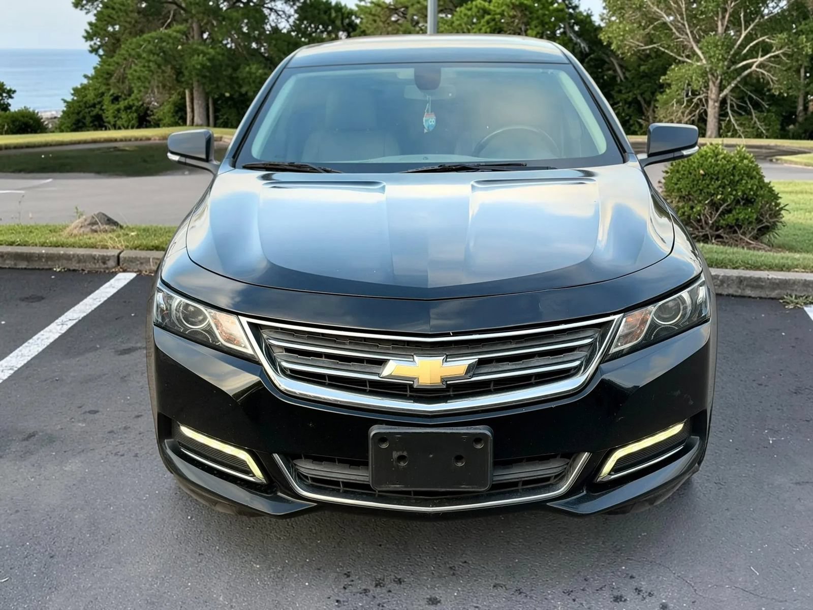 Used 2019 Chevrolet Impala LT w/ LT Leather Package FWD image 3