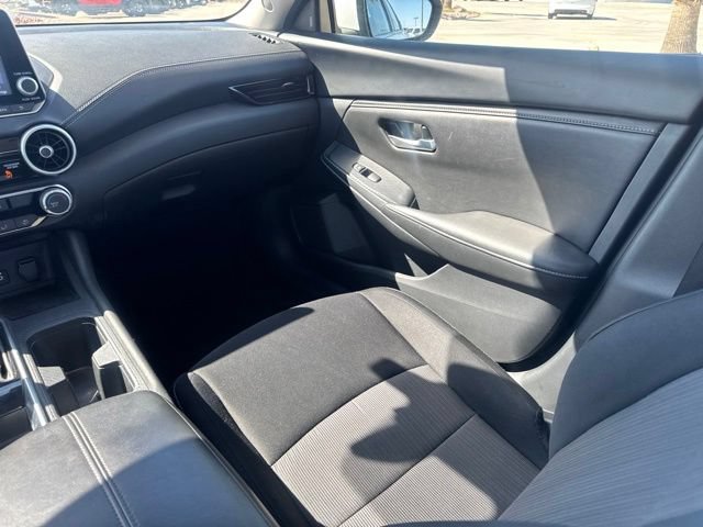 Used 2024 Nissan Sentra SV FWD image 17