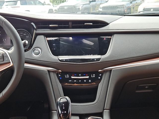 New 2025 Cadillac XT5 Premium Luxury w/ Technology Package image 14