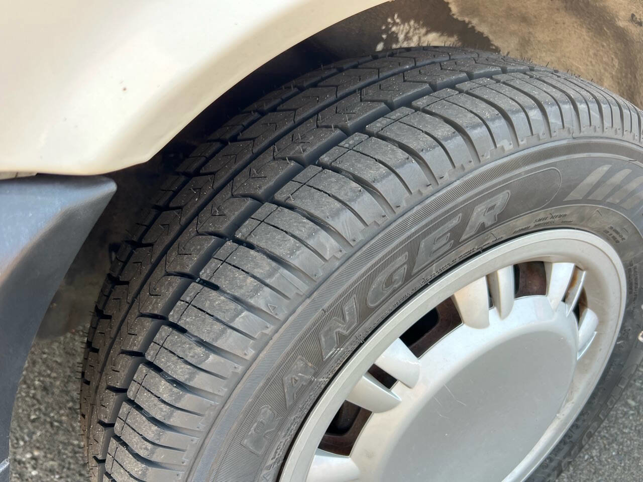 Used 1995 Volkswagen Eurovan Camper image 10