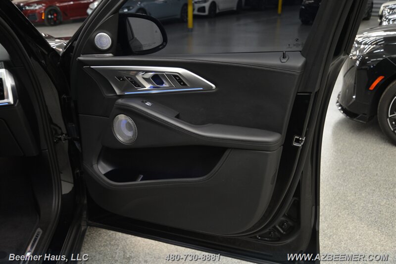 Used 2023 BMW XM AWD/4WD image 43