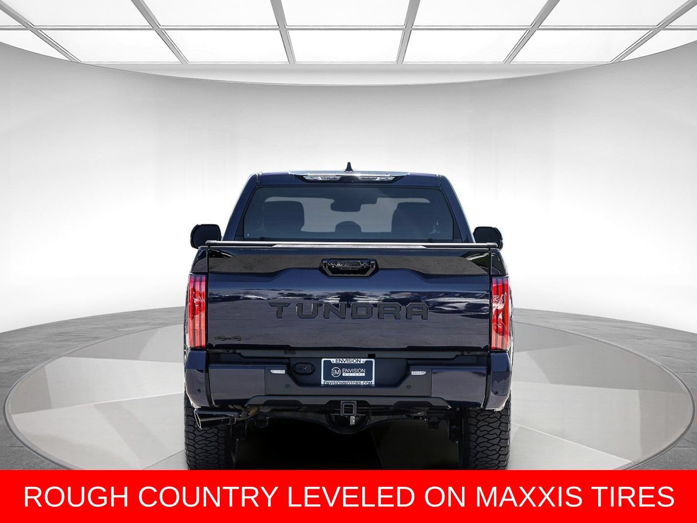 Used 2026 Toyota Tundra Platinum AWD/4WD image 4