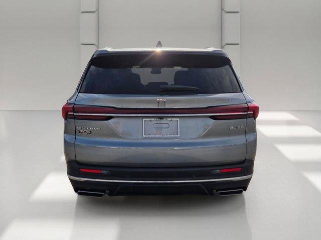 Certified 2025 Buick Enclave Preferred FWD image 4