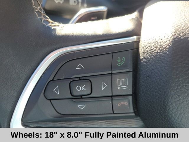 Used 2023 Jeep Grand Cherokee L Laredo image 11