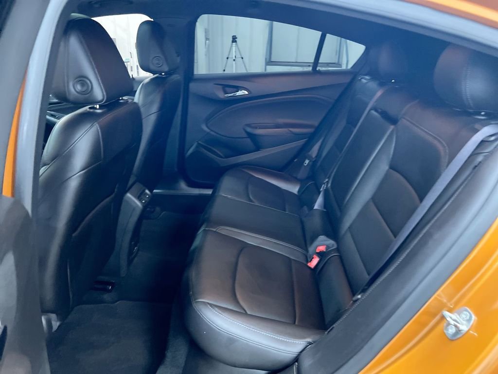 Used 2017 Chevrolet Cruze Premier FWD image 24