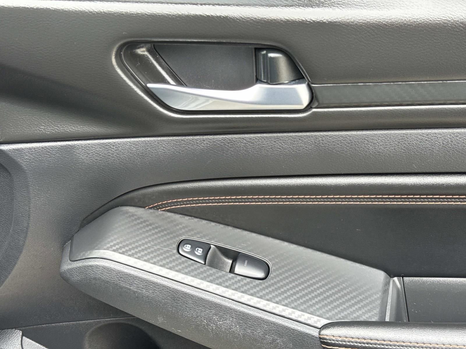 Used 2021 Nissan Altima 2.5 SR image 14