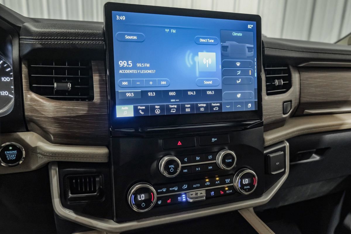 Used 2022 Ford Expedition Max Limited image 25