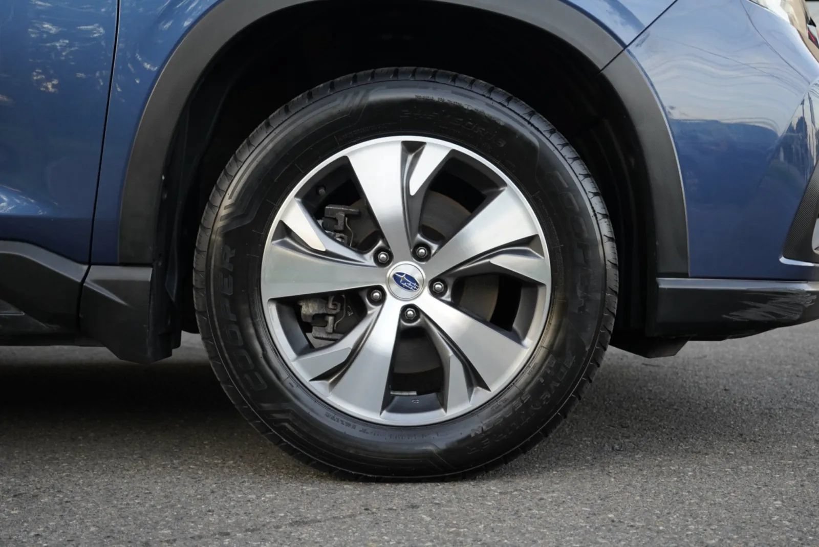Used 2021 Subaru Ascent Premium w/ Convenience Package AWD/4WD image 13