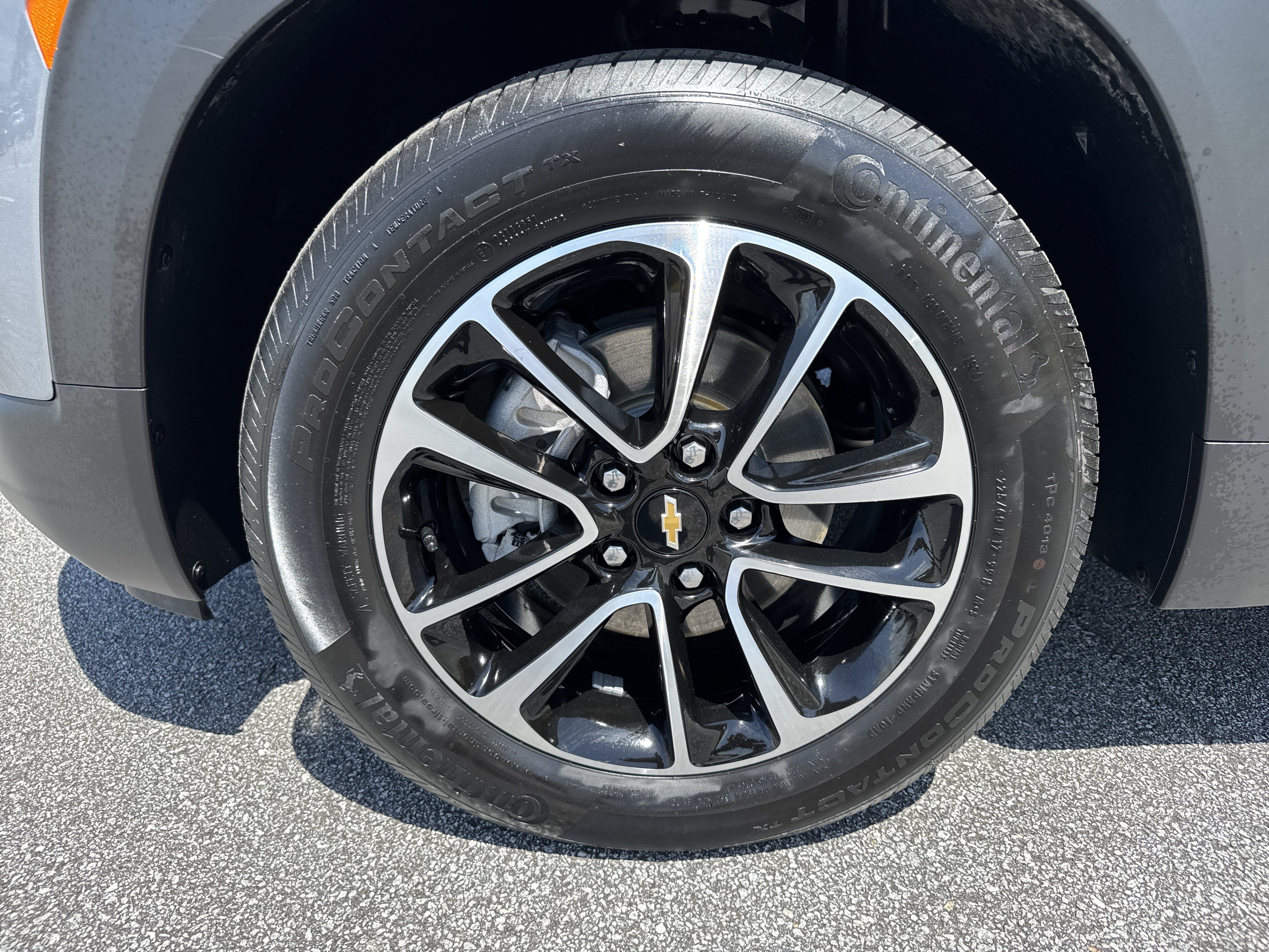 Used 2025 Chevrolet TrailBlazer LT w/ Convenience Package FWD image 13