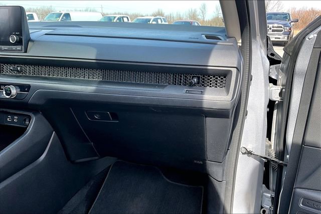 Used 2025 Honda CR-V EX image 26