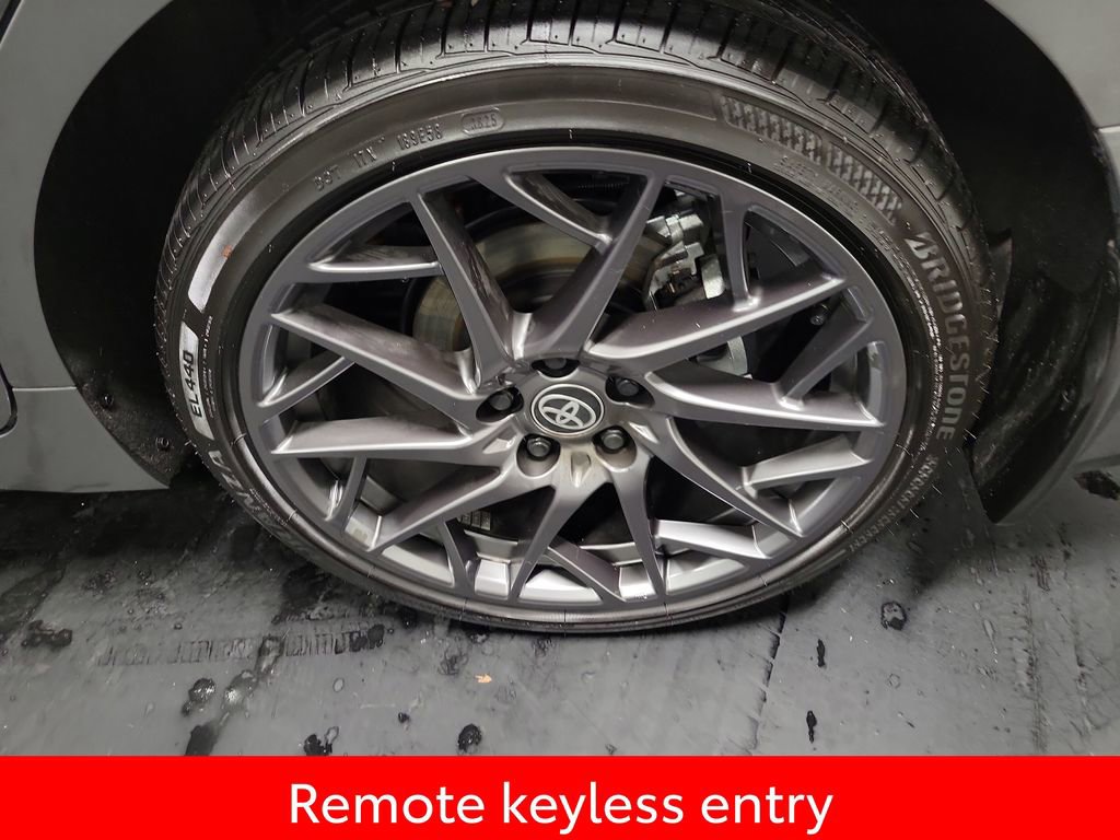 Used 2026 Toyota Camry SE image 10
