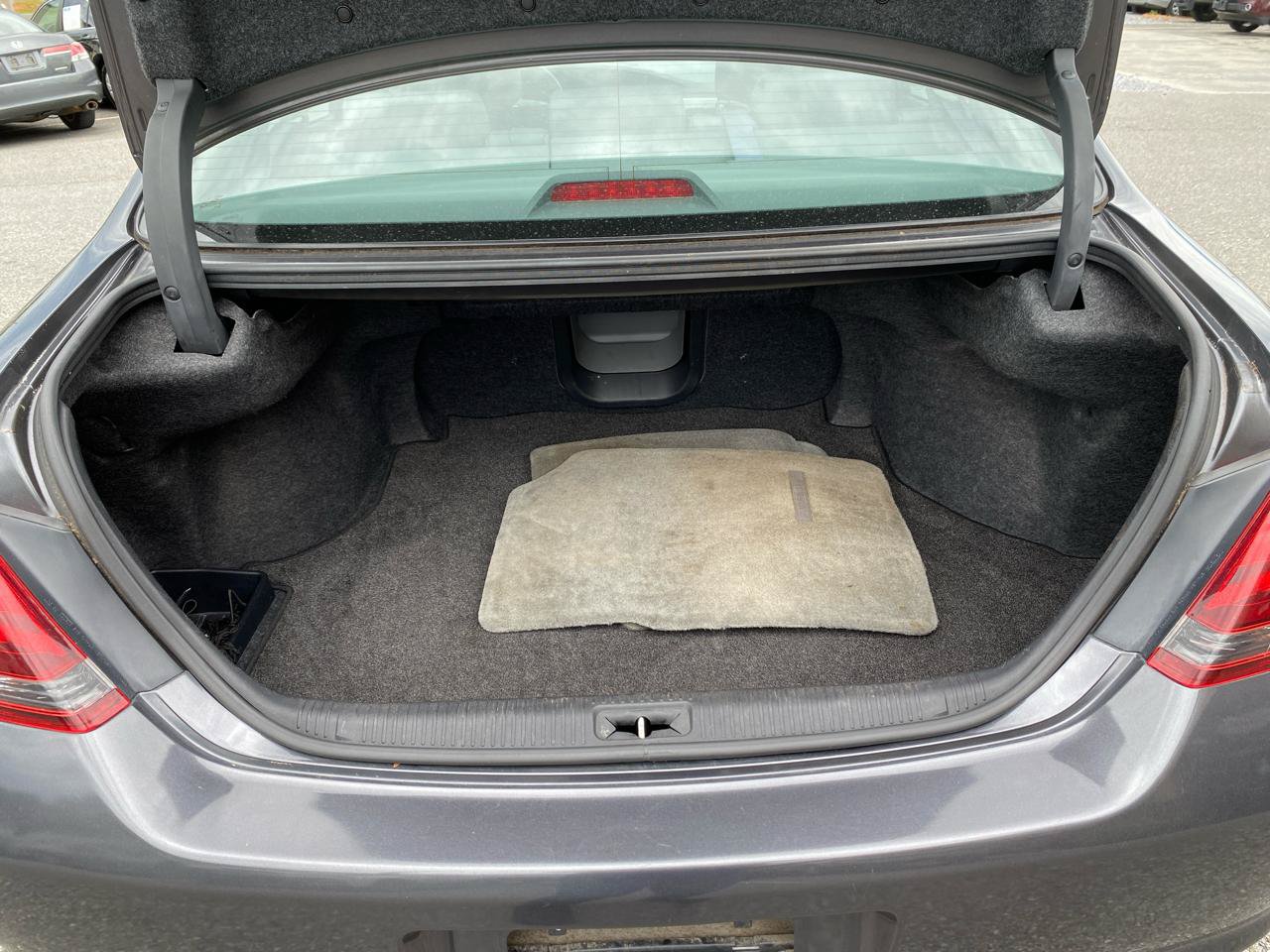 Used 2010 Toyota Avalon FWD image 16