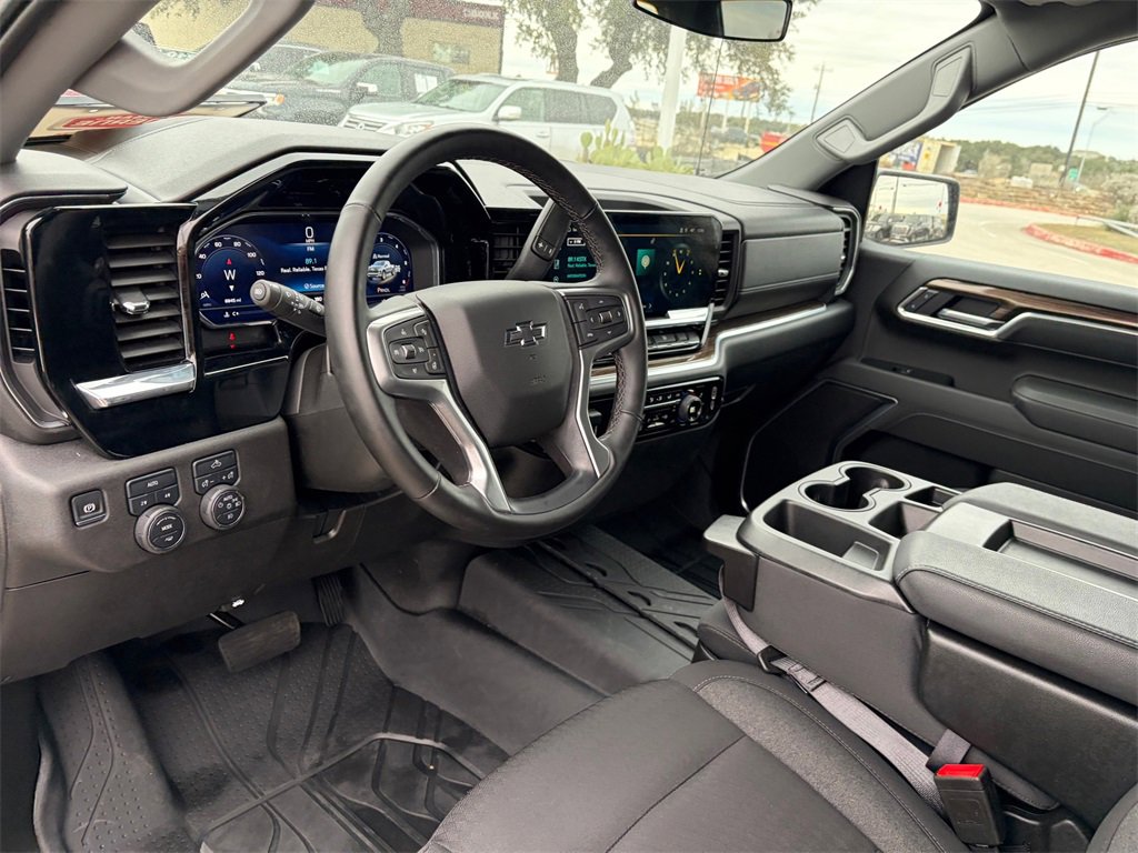 Used 2025 Chevrolet Silverado 1500 RST w/ LPO, Dark Essentials Package image 8