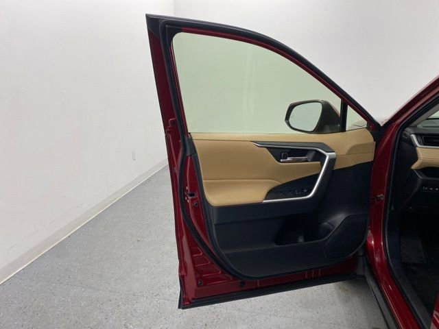 Certified 2022 Toyota RAV4 XLE image 24