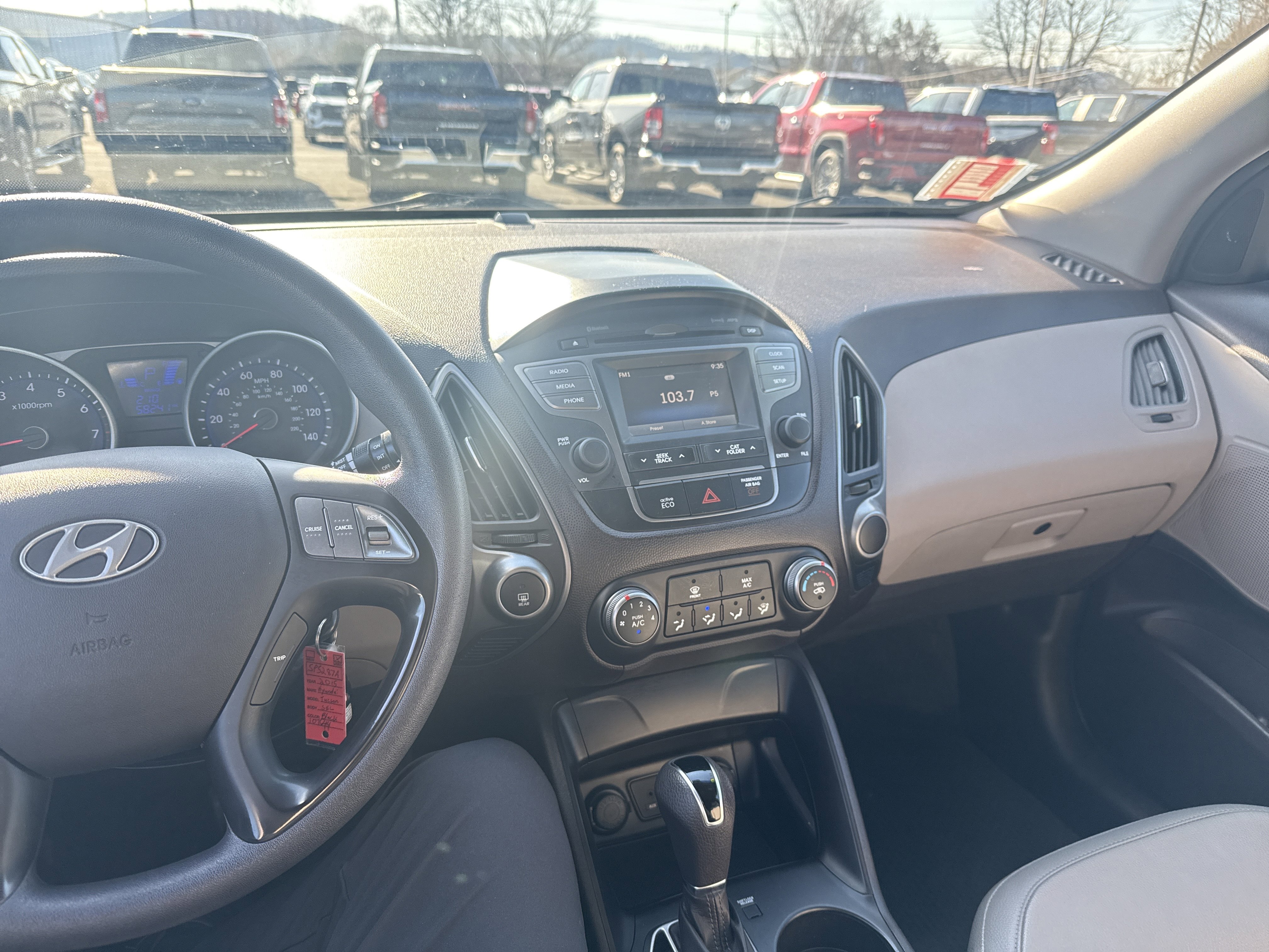 Used 2015 Hyundai Tucson GLS w/ Option Group 02 image 23